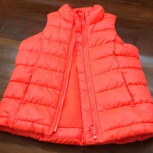 Old navy puffer vest girls xsmall/5
